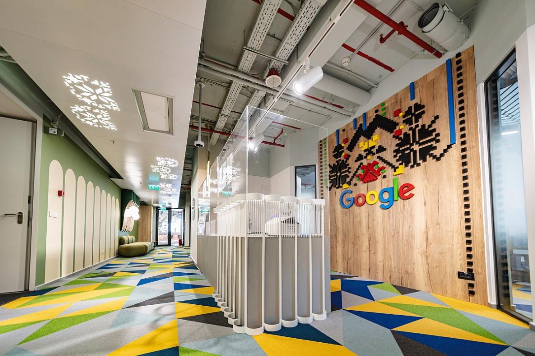 Η Google ανοίγει νέα γραφεία στο κέντρο του Βουκουρεστίου